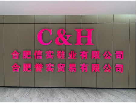 Morning meeting of TMA EYES brand company